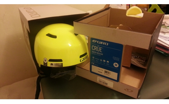 giro crue snow helmet