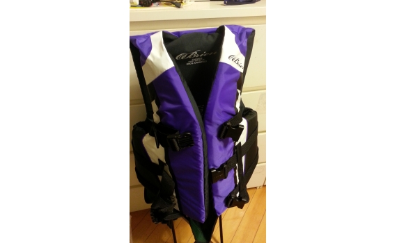 O’Brien 3-Buckle PFD Life Jacket