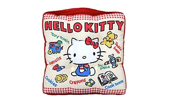 Hello Kitty 坐墊