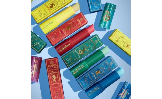 ​the great hall lip balm set