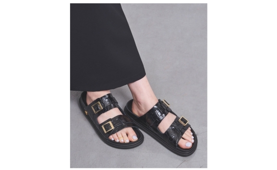 UNITED ARROWS 與 BIRKENSTOCK最新推出涼鞋